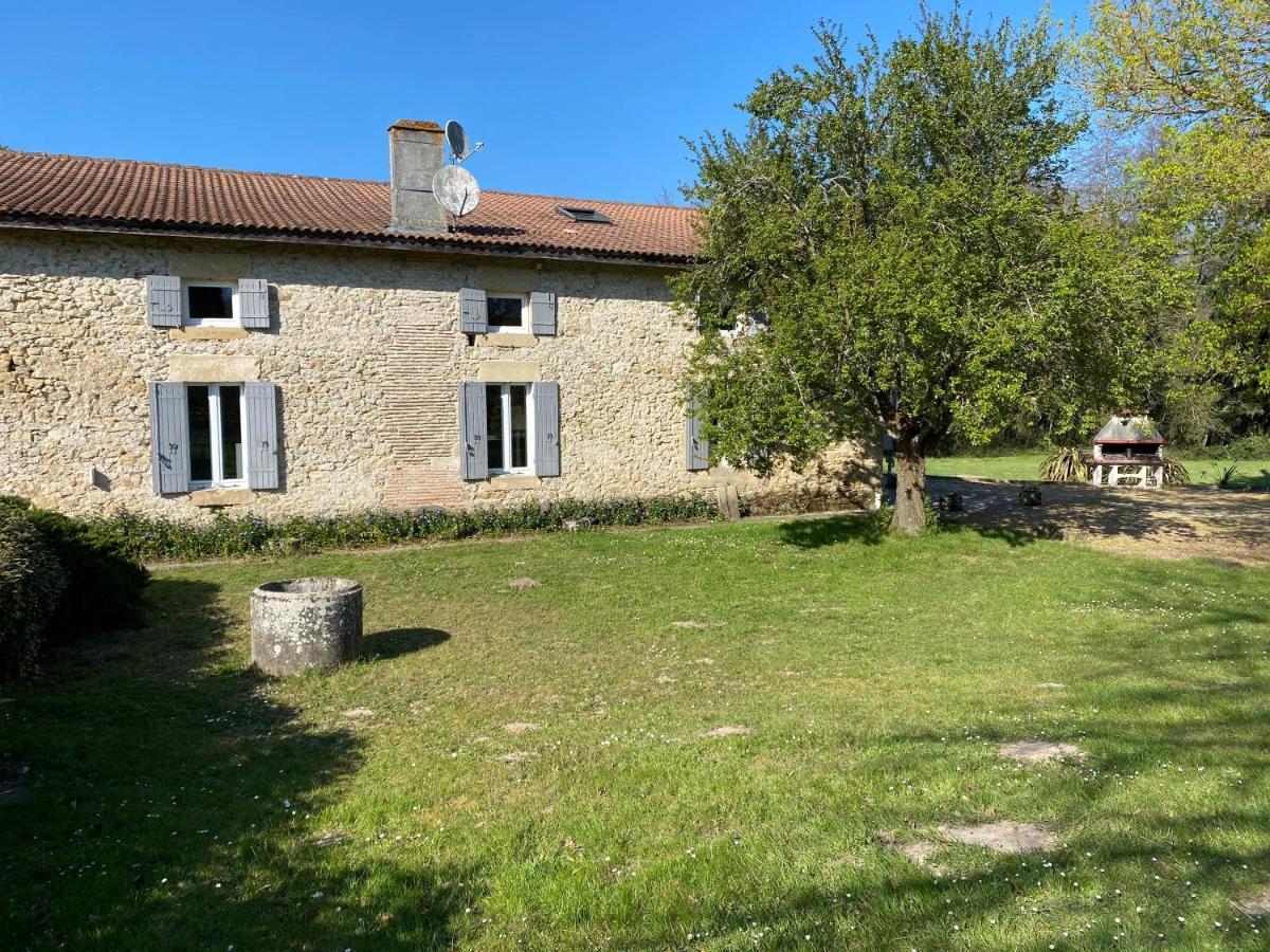 Maison D'Emmannaelle Auros 외부 사진