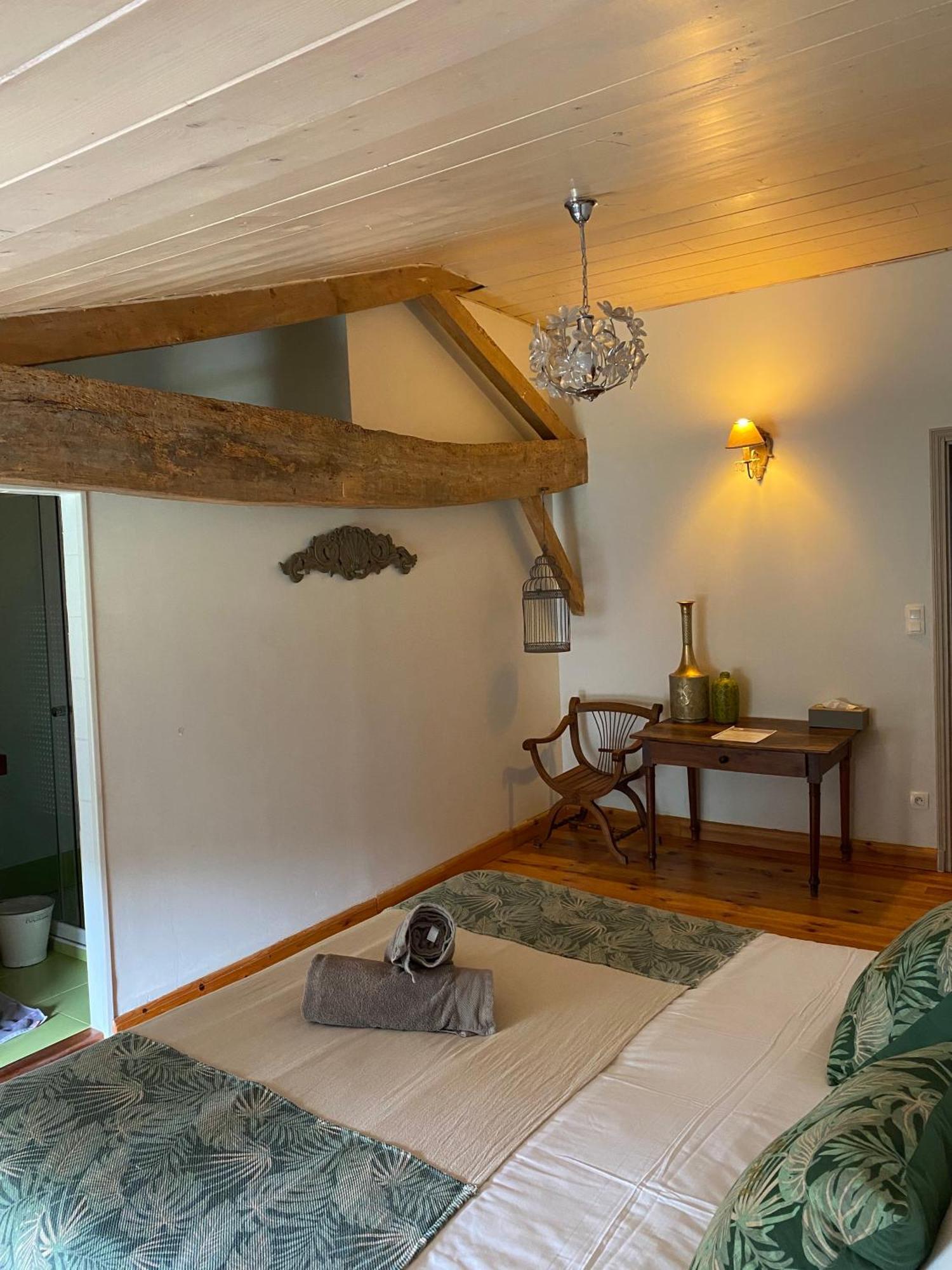 Maison D'Emmannaelle Auros 외부 사진