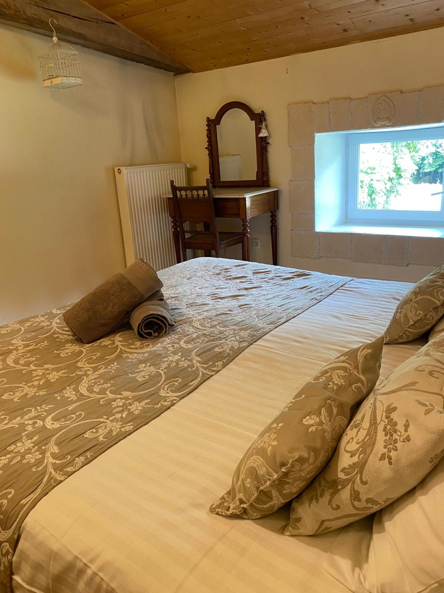 Maison D'Emmannaelle Auros 외부 사진