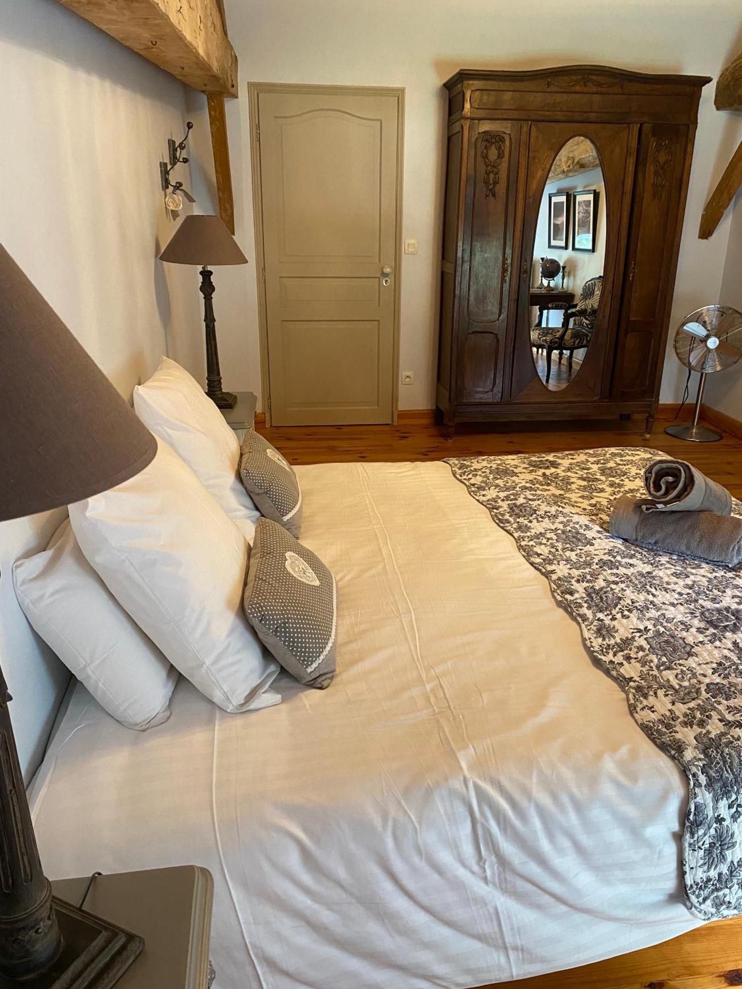 Maison D'Emmannaelle Auros 외부 사진