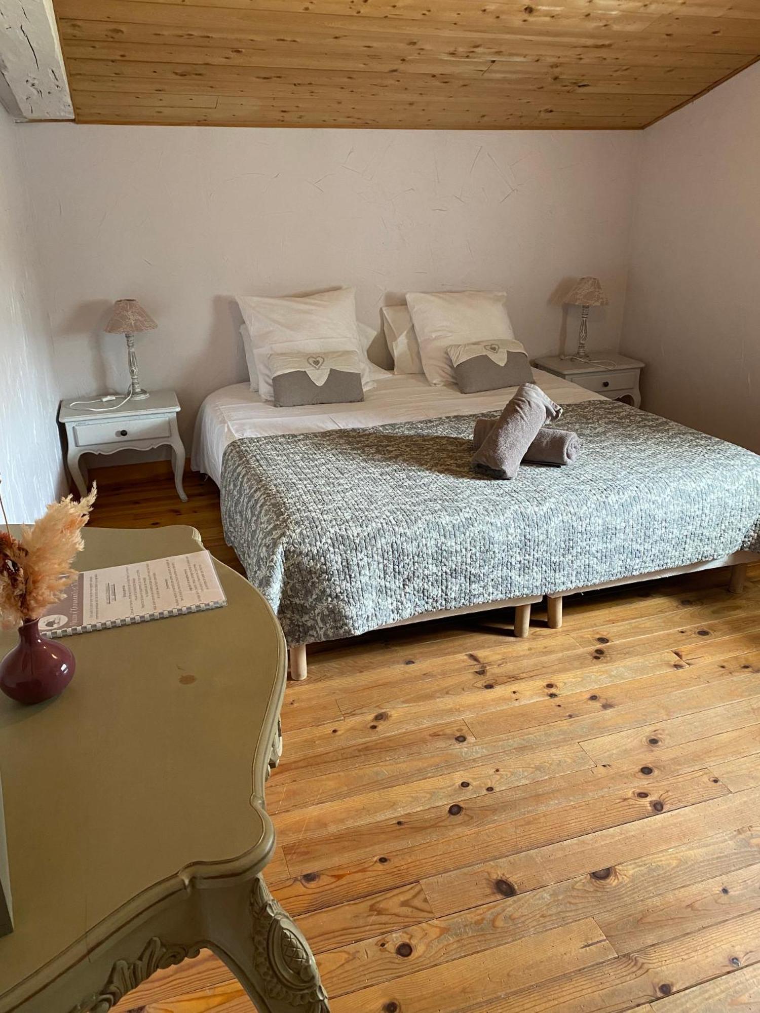 Maison D'Emmannaelle Auros 외부 사진